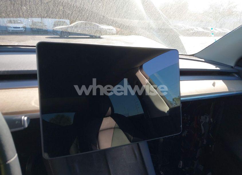 Photo 7 of 2022 Tesla Model Y LONG RANGE DUAL MOTOR ALL-WHEEL DRIVE (VIN 7SAYGDEE6NF313947)