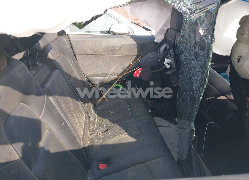 Photo 8 of 2022 Tesla Model Y LONG RANGE DUAL MOTOR ALL-WHEEL DRIVE (VIN 7SAYGDEE6NF446529)