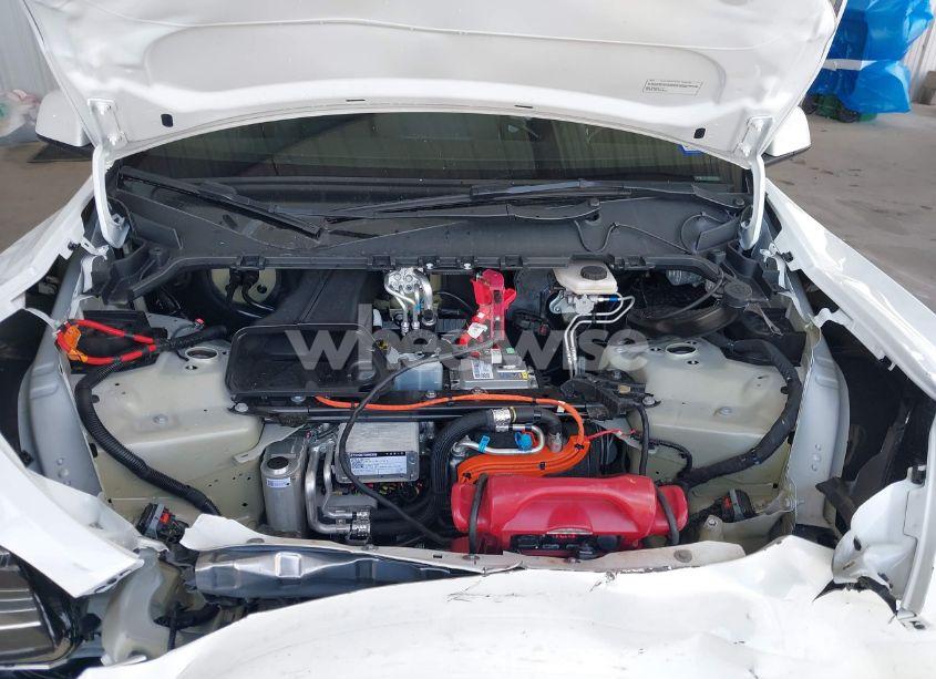 Photo 10 of 2023 Tesla Model Y AWD/LONG RANGE DUAL MOTOR ALL-WHEEL DRIVE (VIN 7SAYGDEE6PA088073)