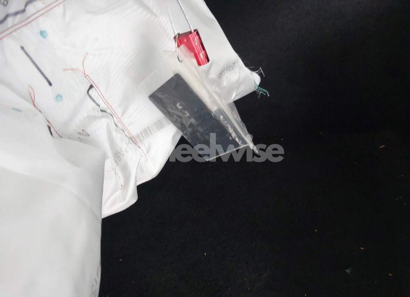 Photo 11 of 2023 Tesla Model Y AWD/LONG RANGE DUAL MOTOR ALL-WHEEL DRIVE (VIN 7SAYGDEE6PA088073)