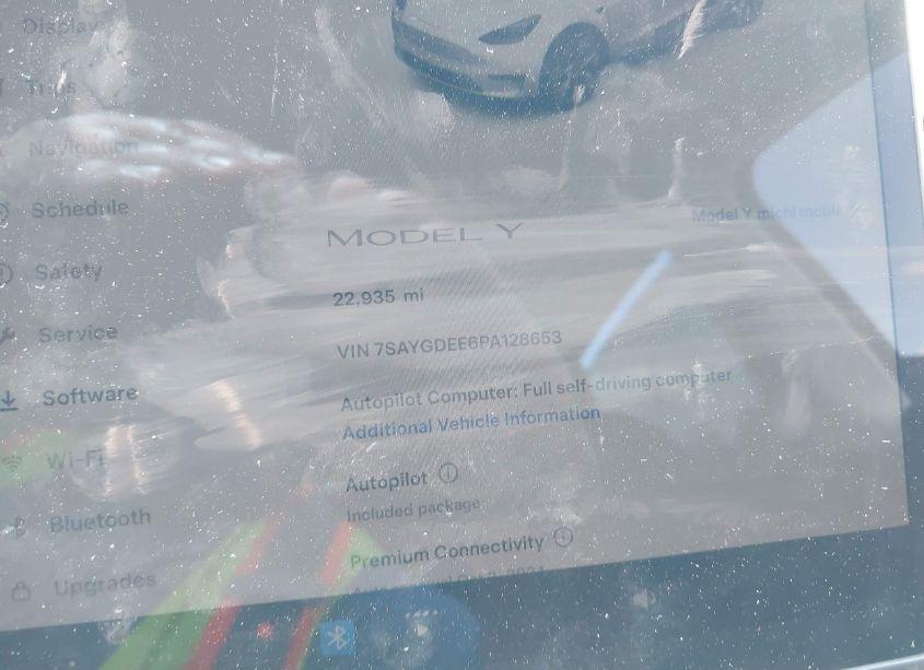 Photo 7 of 2023 Tesla Model Y AWD/LONG RANGE DUAL MOTOR ALL-WHEEL DRIVE (VIN 7SAYGDEE6PA128653)