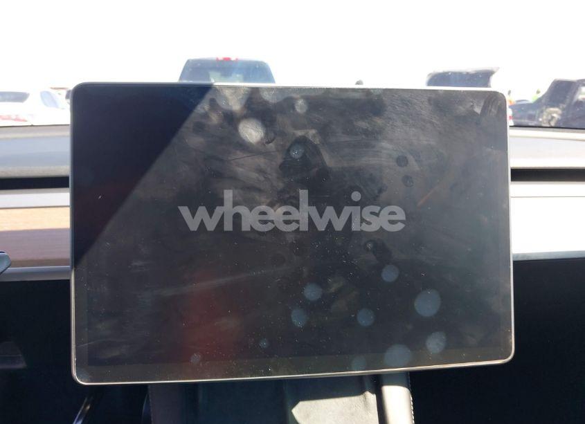 Photo 16 of 2023 Tesla Model Y AWD/LONG RANGE DUAL MOTOR ALL-WHEEL DRIVE (VIN 7SAYGDEE6PF691155)