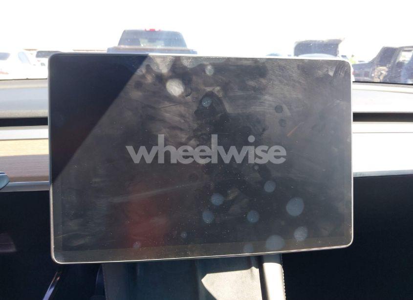 Photo 7 of 2023 Tesla Model Y AWD/LONG RANGE DUAL MOTOR ALL-WHEEL DRIVE (VIN 7SAYGDEE6PF691155)