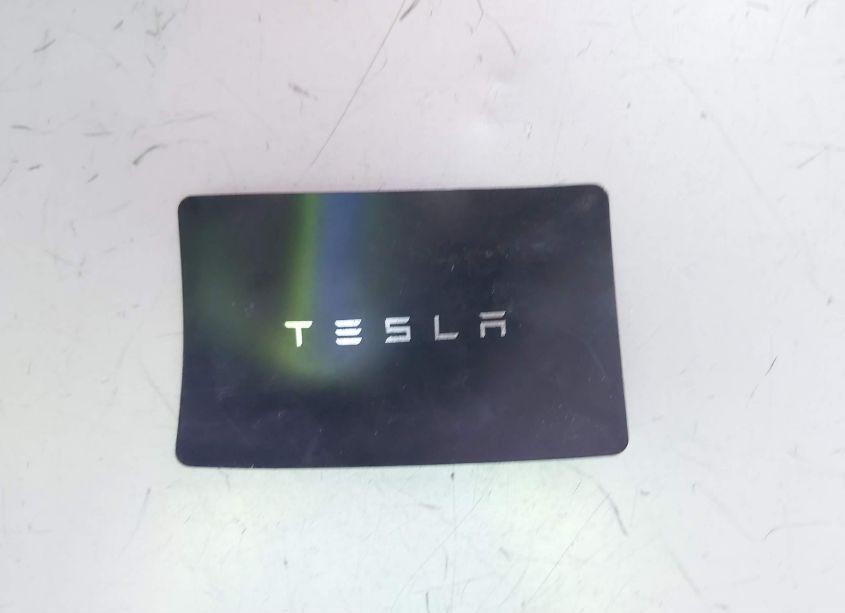 Photo 11 of 2023 Tesla Model Y AWD/LONG RANGE DUAL MOTOR ALL-WHEEL DRIVE (VIN 7SAYGDEE6PF742623)