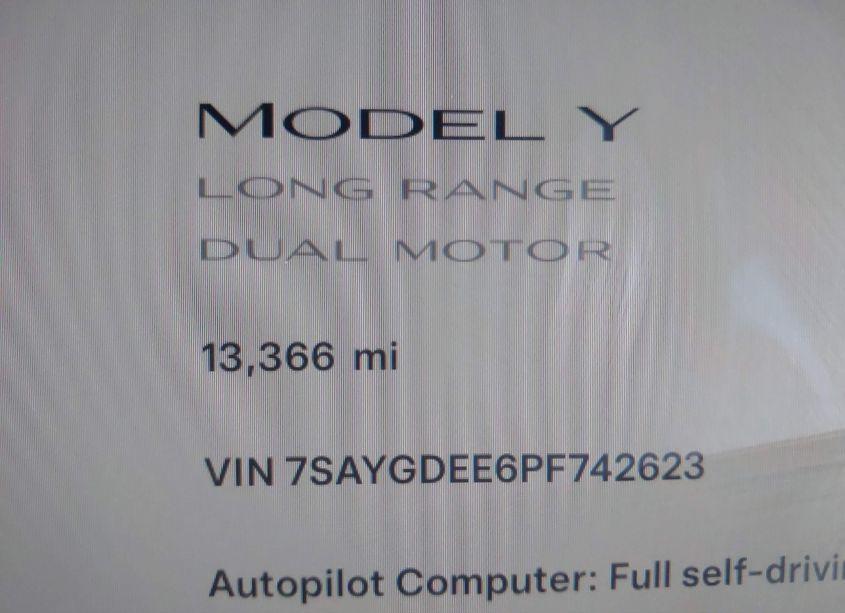 Photo 16 of 2023 Tesla Model Y AWD/LONG RANGE DUAL MOTOR ALL-WHEEL DRIVE (VIN 7SAYGDEE6PF742623)