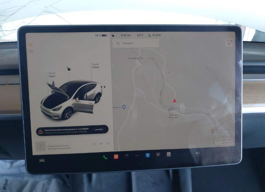 Photo 19 of 2023 Tesla Model Y AWD/LONG RANGE DUAL MOTOR ALL-WHEEL DRIVE (VIN 7SAYGDEE6PF742623)