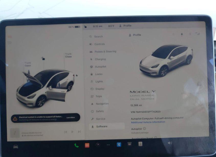 Photo 7 of 2023 Tesla Model Y AWD/LONG RANGE DUAL MOTOR ALL-WHEEL DRIVE (VIN 7SAYGDEE6PF742623)