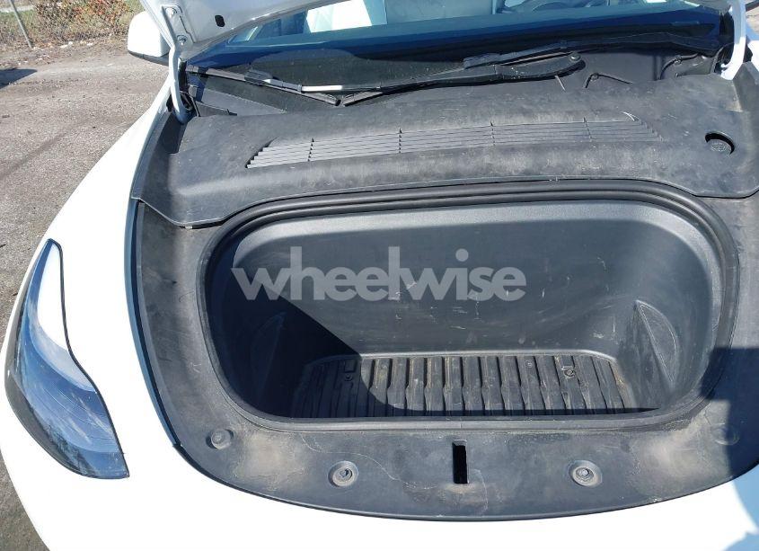 Photo 10 of 2023 Tesla Model Y AWD/LONG RANGE DUAL MOTOR ALL-WHEEL DRIVE (VIN 7SAYGDEE6PF873695)