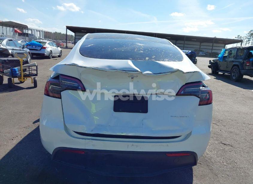 Photo 16 of 2023 Tesla Model Y AWD/LONG RANGE DUAL MOTOR ALL-WHEEL DRIVE (VIN 7SAYGDEE6PF873695)