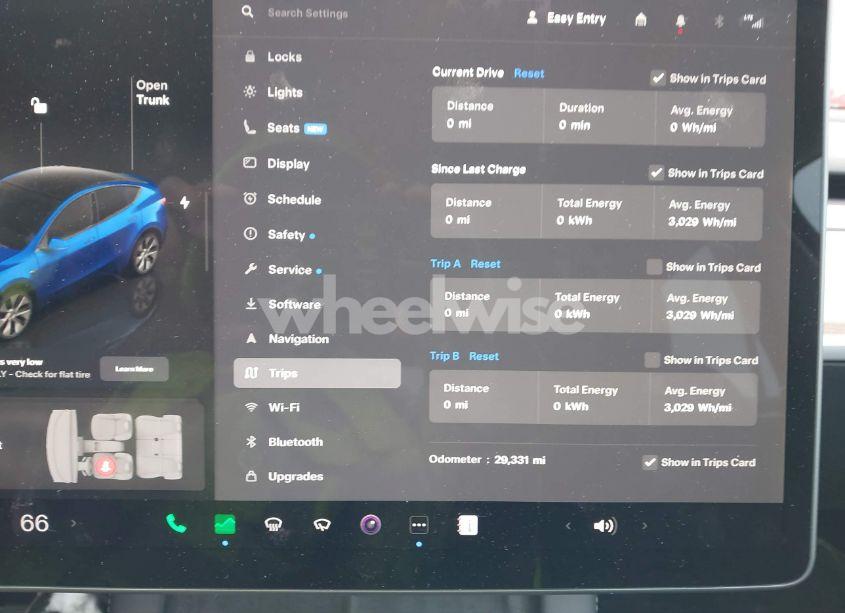 Photo 7 of 2023 Tesla Model Y AWD/LONG RANGE DUAL MOTOR ALL-WHEEL DRIVE (VIN 7SAYGDEE6PF890254)