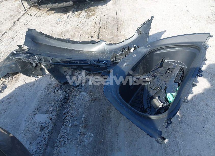 Photo 12 of 2023 Tesla Model Y AWD/LONG RANGE DUAL MOTOR ALL-WHEEL DRIVE (VIN 7SAYGDEE6PF942921)