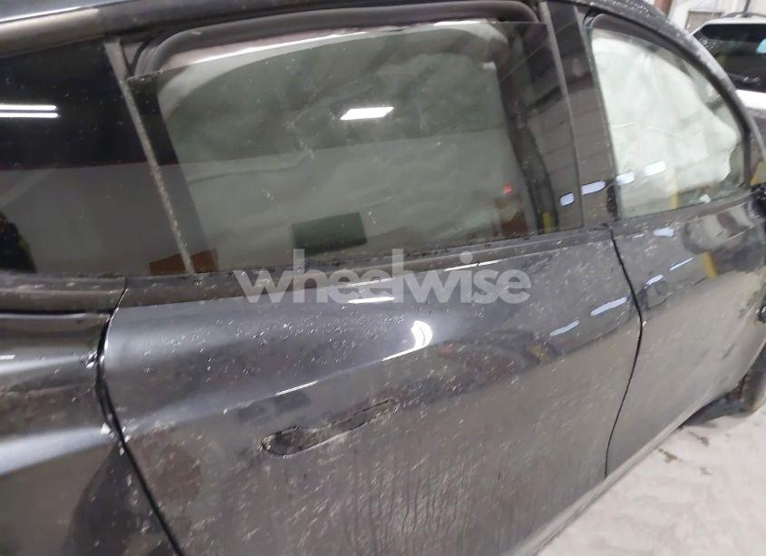 Photo 8 of 2024 Tesla Model Y LONG RANGE DUAL MOTOR ALL-WHEEL DRIVE (VIN 7SAYGDEE6RA251193)