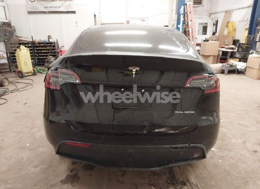 Photo 15 of 2024 Tesla Model Y LONG RANGE DUAL MOTOR ALL-WHEEL DRIVE (VIN 7SAYGDEE6RA288826)