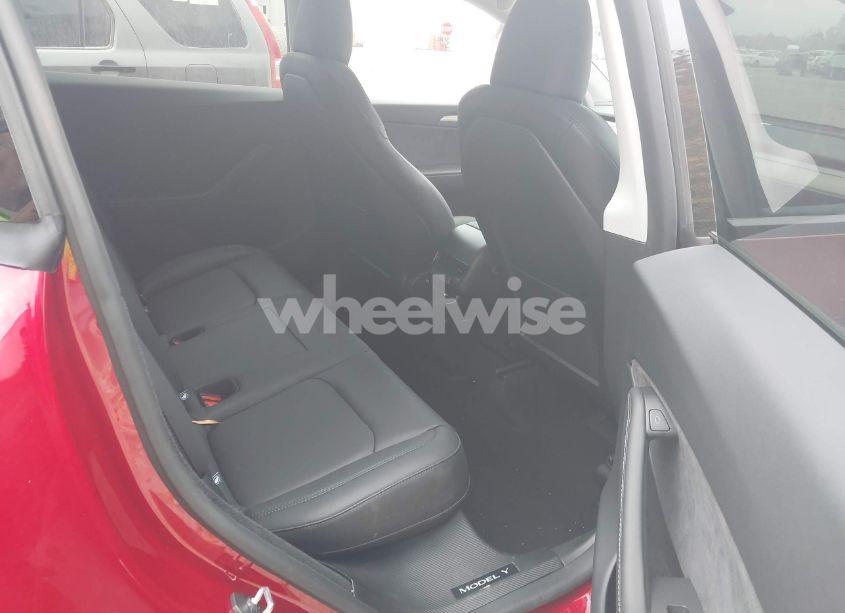 Photo 8 of 2024 Tesla Model Y LONG RANGE DUAL MOTOR ALL-WHEEL DRIVE (VIN 7SAYGDEE6RA310761)