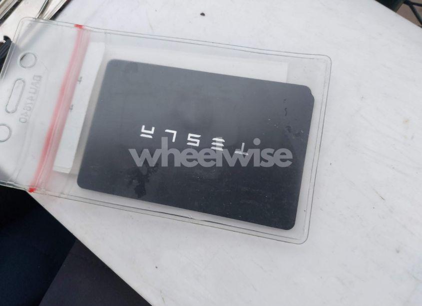 Photo 11 of 2024 Tesla Model Y LONG RANGE DUAL MOTOR ALL-WHEEL DRIVE (VIN 7SAYGDEE6RA329410)