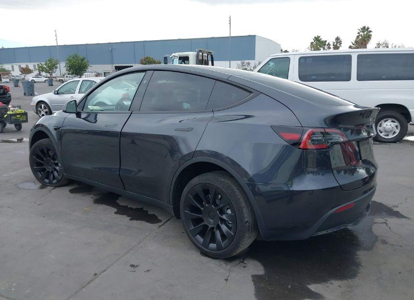 Photo 3 of 2024 Tesla Model Y LONG RANGE DUAL MOTOR ALL-WHEEL DRIVE (VIN 7SAYGDEE6RF025657)