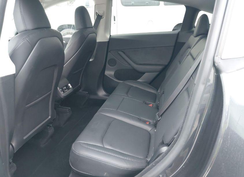 Photo 8 of 2024 Tesla Model Y LONG RANGE DUAL MOTOR ALL-WHEEL DRIVE (VIN 7SAYGDEE6RF025657)