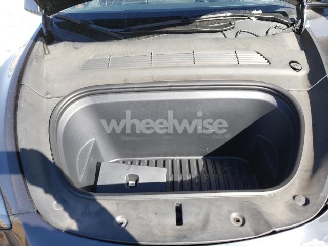 Photo 5 of 2024 TESLA MODEL Y (VIN 7SAYGDEE6RF054205)