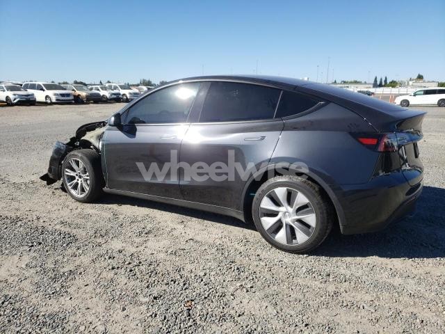 Photo 8 of 2024 TESLA MODEL Y (VIN 7SAYGDEE6RF054205)