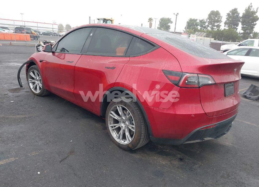 Photo 3 of 2024 Tesla Model Y LONG RANGE DUAL MOTOR ALL-WHEEL DRIVE (VIN 7SAYGDEE6RF076107)