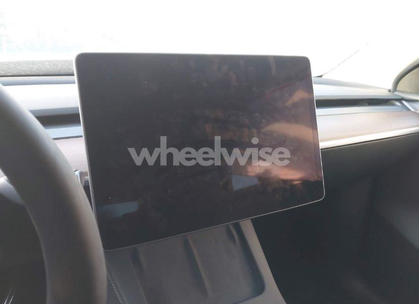 Photo 16 of 2024 Tesla Model Y LONG RANGE DUAL MOTOR ALL-WHEEL DRIVE (VIN 7SAYGDEE6RF168687)