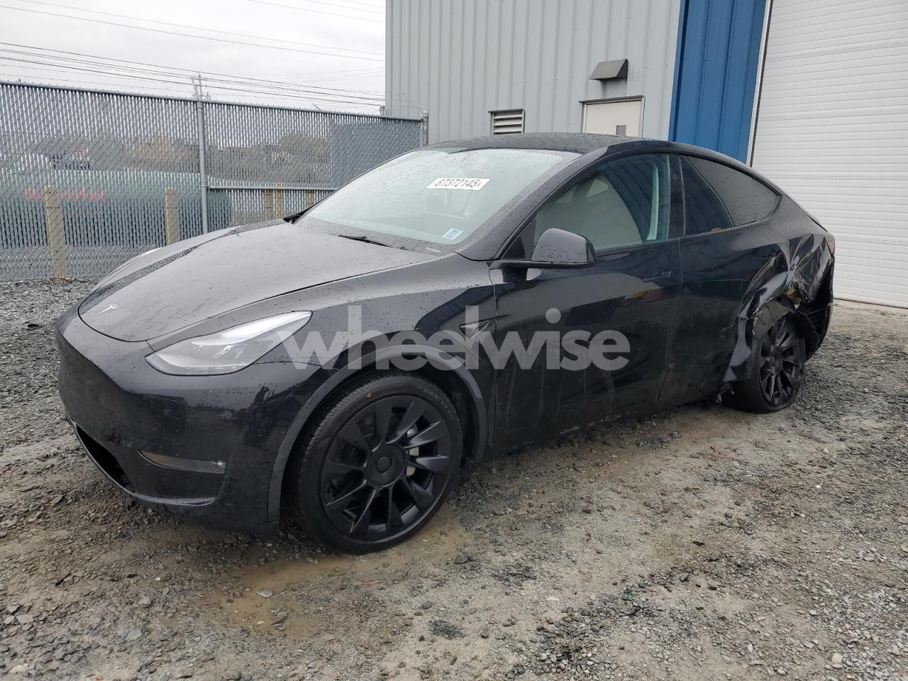 2024 TESLA MODEL Y (VIN 7SAYGDEE6RF989661) main photo