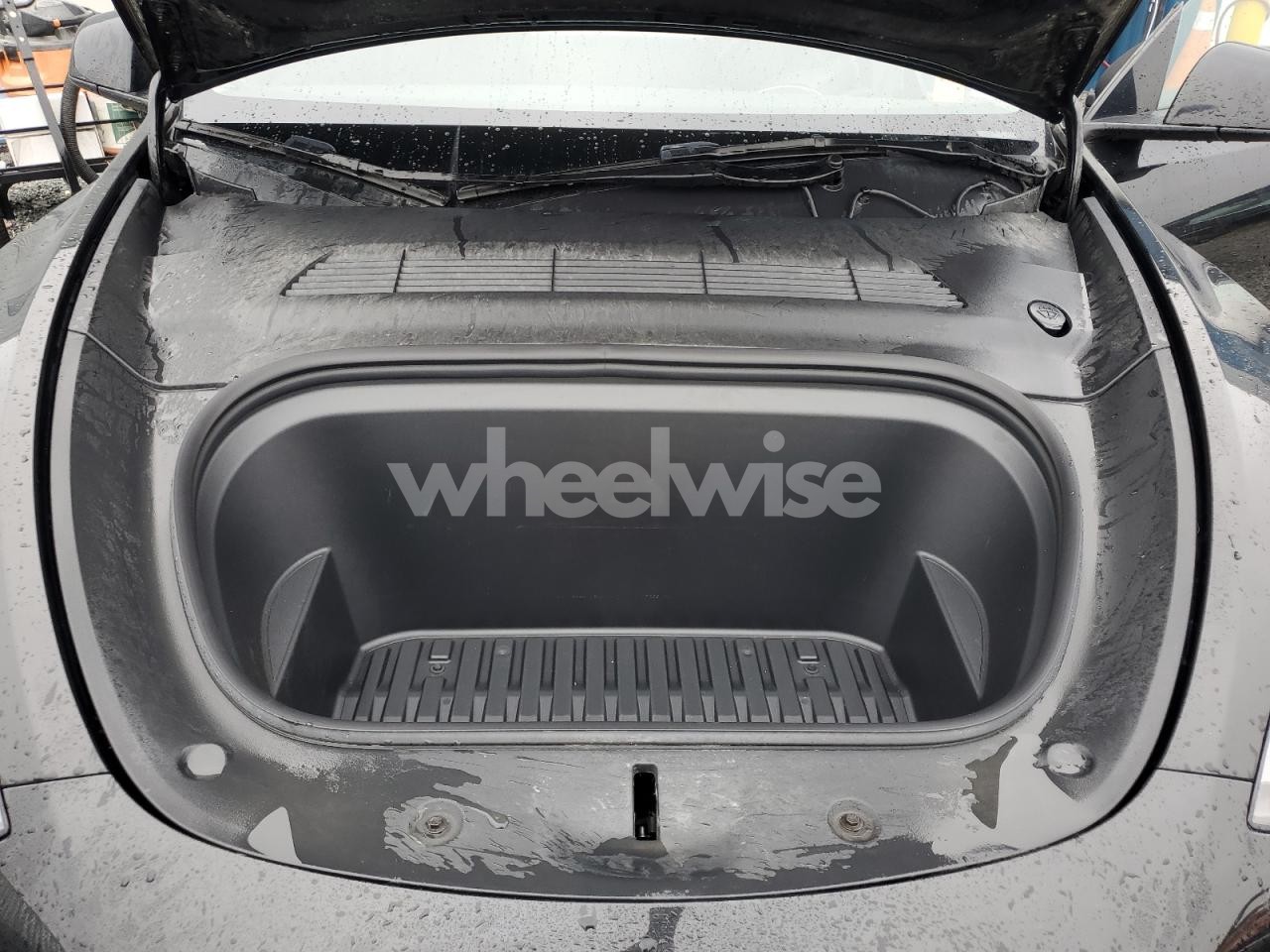 Photo 11 of 2024 TESLA MODEL Y (VIN 7SAYGDEE6RF989661)