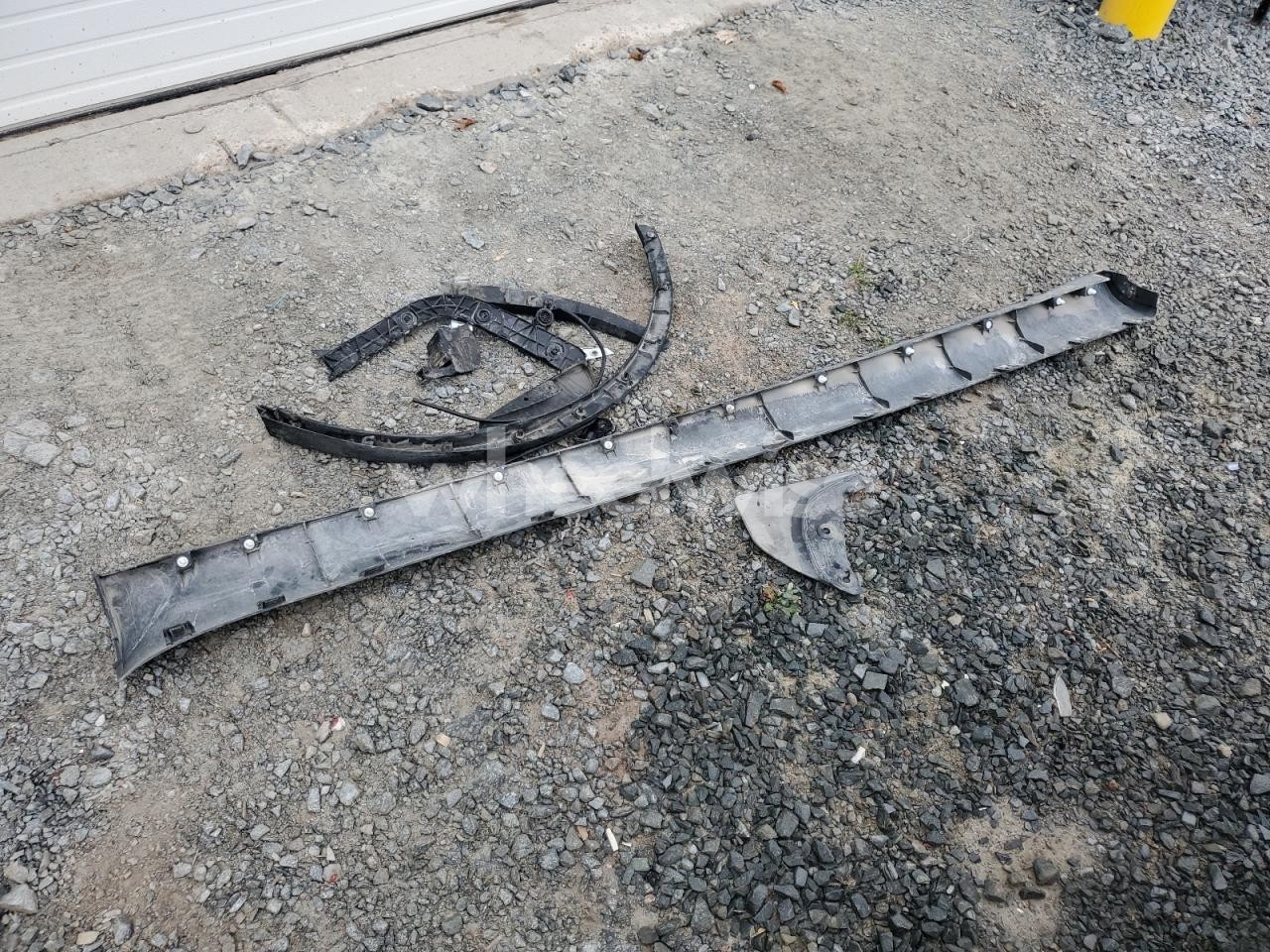 Photo 12 of 2024 TESLA MODEL Y (VIN 7SAYGDEE6RF989661)