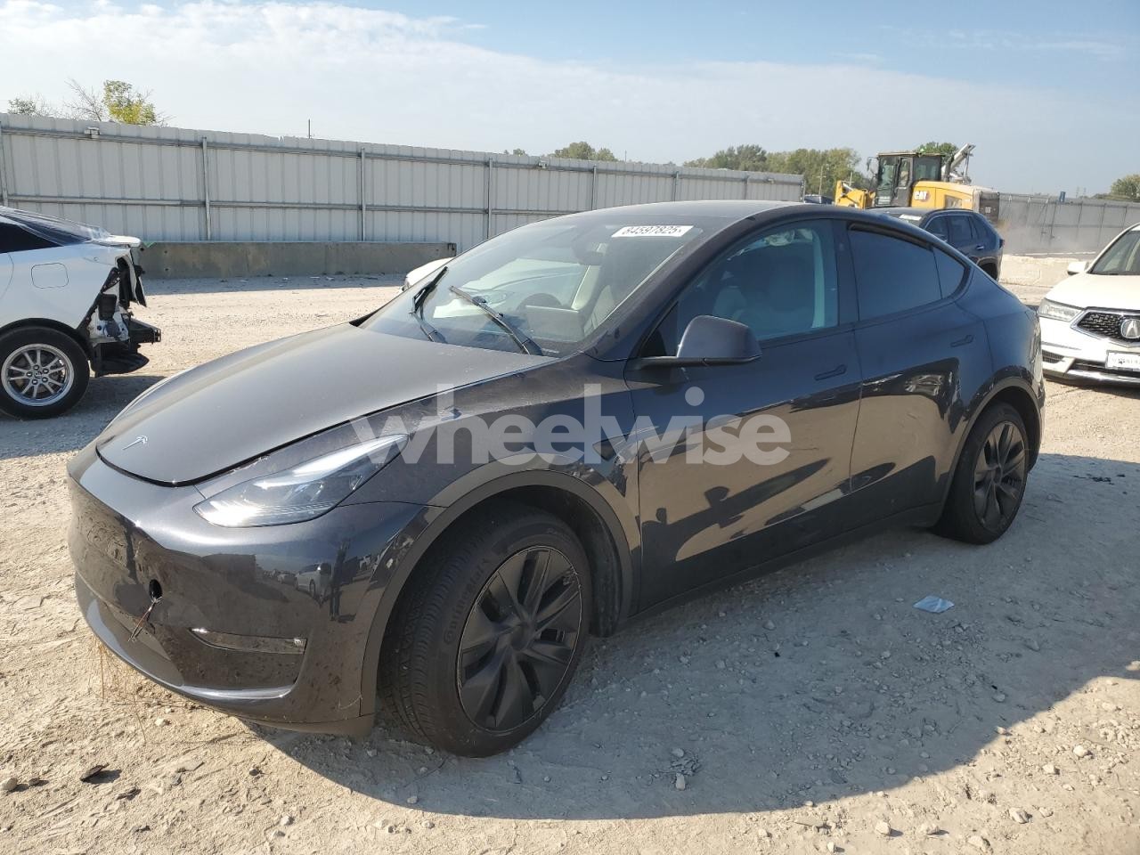 2025 TESLA MODEL Y (VIN 7SAYGDEE6SF223810) main photo