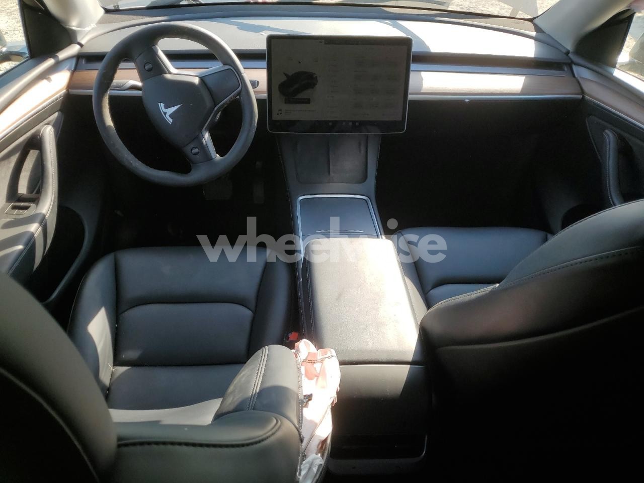 Photo 8 of 2025 TESLA MODEL Y (VIN 7SAYGDEE6SF223810)