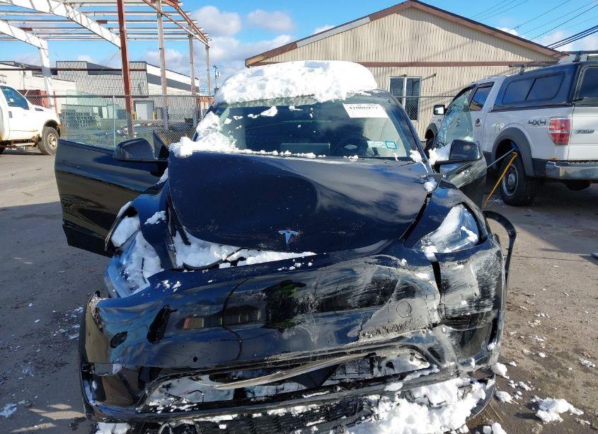 Photo 12 of 2022 Tesla Model Y LONG RANGE DUAL MOTOR ALL-WHEEL DRIVE (VIN 7SAYGDEE7NA005148)