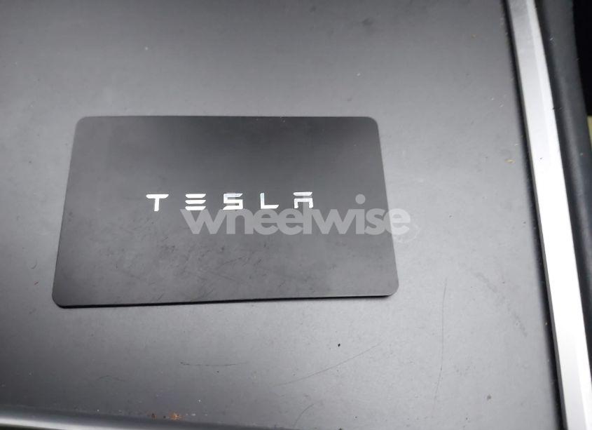 Photo 11 of 2022 Tesla Model Y LONG RANGE DUAL MOTOR ALL-WHEEL DRIVE (VIN 7SAYGDEE7NF447334)