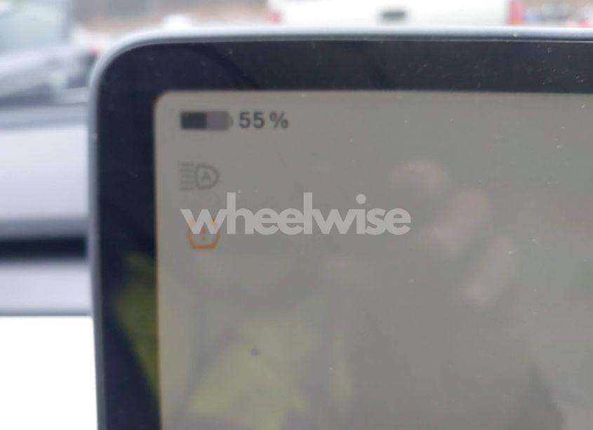 Photo 17 of 2022 Tesla Model Y LONG RANGE DUAL MOTOR ALL-WHEEL DRIVE (VIN 7SAYGDEE7NF447334)