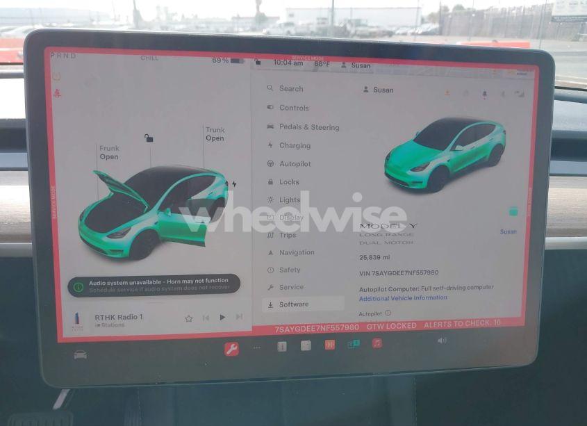 Photo 18 of 2022 Tesla Model Y LONG RANGE DUAL MOTOR ALL-WHEEL DRIVE (VIN 7SAYGDEE7NF557980)