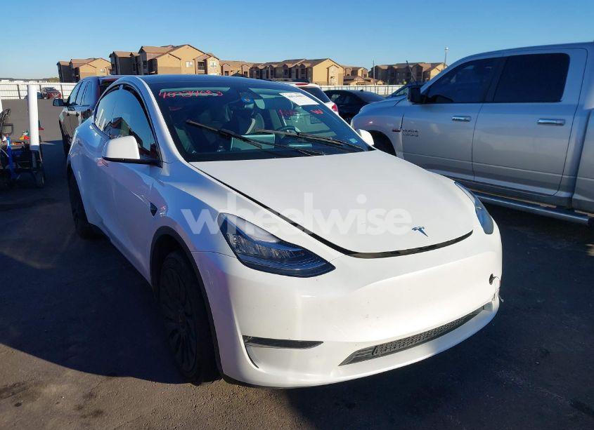 Photo 12 of 2023 Tesla Model Y AWD/LONG RANGE DUAL MOTOR ALL-WHEEL DRIVE (VIN 7SAYGDEE7PA042008)