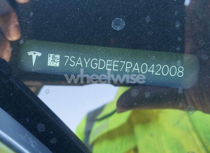 Photo 9 of 2023 Tesla Model Y AWD/LONG RANGE DUAL MOTOR ALL-WHEEL DRIVE (VIN 7SAYGDEE7PA042008)