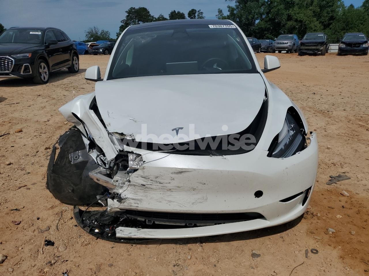 Photo 5 of 2023 TESLA MODEL Y (VIN 7SAYGDEE7PA061402)