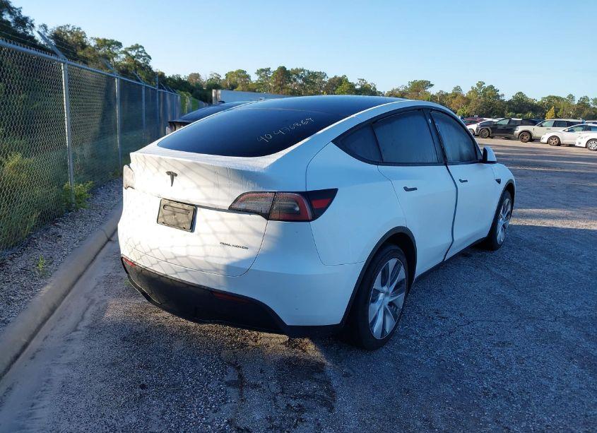 2023 Tesla Model Y AWD/LONG RANGE DUAL MOTOR ALL-WHEEL DRIVE (VIN 7SAYGDEE7PA069418) main photo