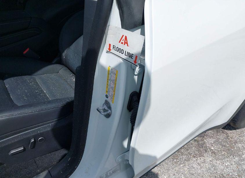 Photo 6 of 2023 Tesla Model Y AWD/LONG RANGE DUAL MOTOR ALL-WHEEL DRIVE (VIN 7SAYGDEE7PA069418)