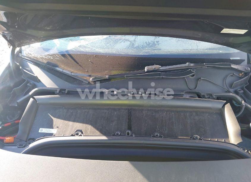 Photo 10 of 2023 Tesla Model Y AWD/LONG RANGE DUAL MOTOR ALL-WHEEL DRIVE (VIN 7SAYGDEE7PA109299)