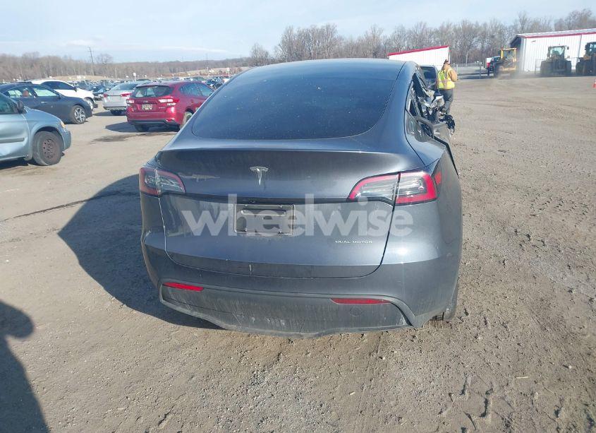 Photo 16 of 2023 Tesla Model Y AWD/LONG RANGE DUAL MOTOR ALL-WHEEL DRIVE (VIN 7SAYGDEE7PA109299)