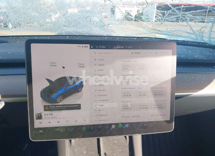 Photo 18 of 2023 Tesla Model Y AWD/LONG RANGE DUAL MOTOR ALL-WHEEL DRIVE (VIN 7SAYGDEE7PA109299)