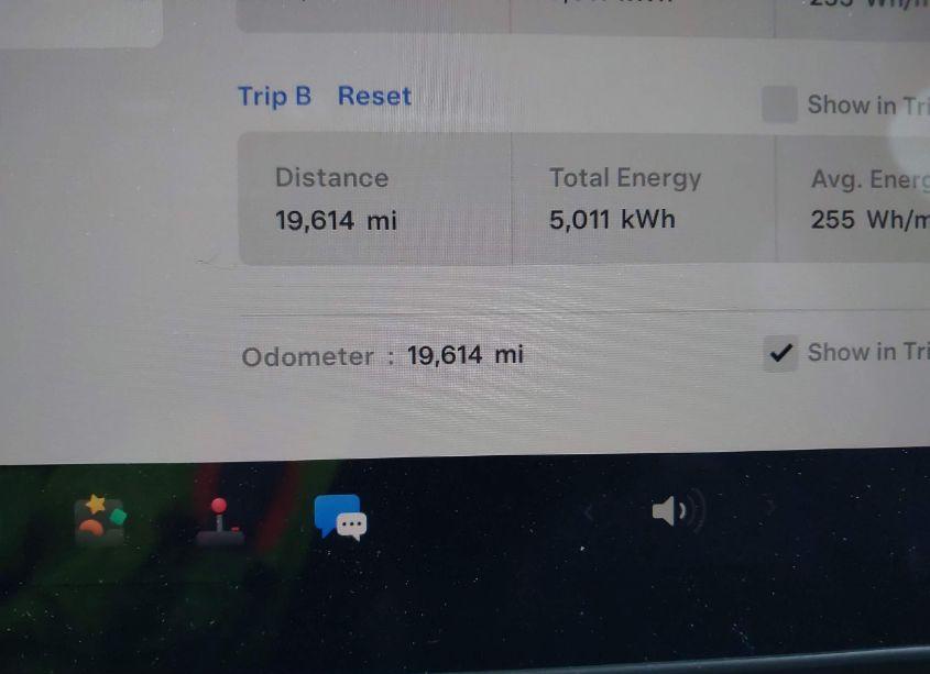 Photo 15 of 2023 Tesla Model Y AWD/LONG RANGE DUAL MOTOR ALL-WHEEL DRIVE (VIN 7SAYGDEE7PA121615)