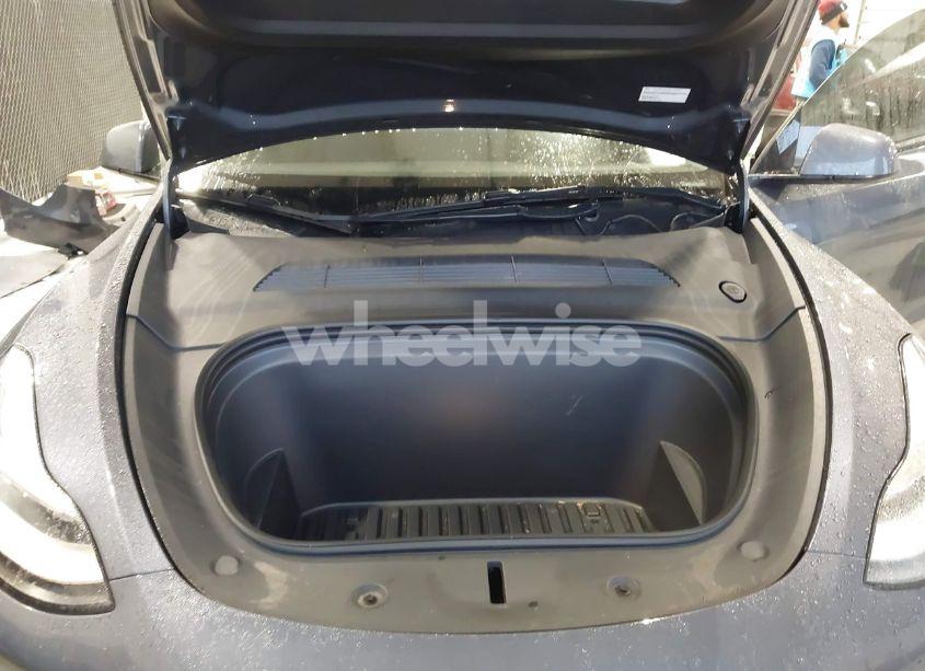 Photo 10 of 2023 Tesla Model Y AWD/LONG RANGE DUAL MOTOR ALL-WHEEL DRIVE (VIN 7SAYGDEE7PA155795)