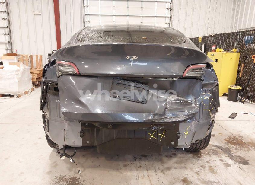 Photo 17 of 2023 Tesla Model Y AWD/LONG RANGE DUAL MOTOR ALL-WHEEL DRIVE (VIN 7SAYGDEE7PA155795)