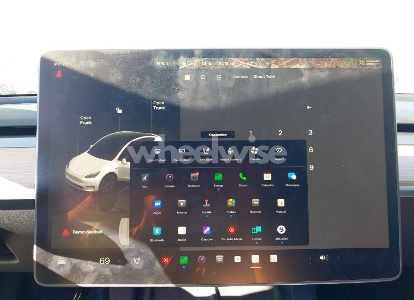 Photo 18 of 2023 Tesla Model Y AWD/LONG RANGE DUAL MOTOR ALL-WHEEL DRIVE (VIN 7SAYGDEE7PA199845)