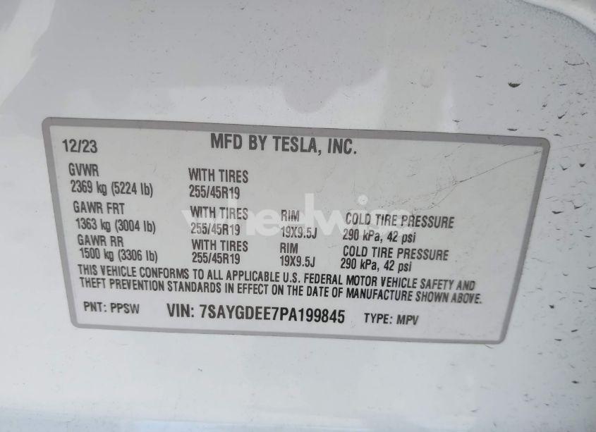 Photo 9 of 2023 Tesla Model Y AWD/LONG RANGE DUAL MOTOR ALL-WHEEL DRIVE (VIN 7SAYGDEE7PA199845)