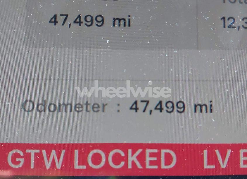 Photo 7 of 2023 Tesla Model Y AWD/LONG RANGE DUAL MOTOR ALL-WHEEL DRIVE (VIN 7SAYGDEE7PF597818)