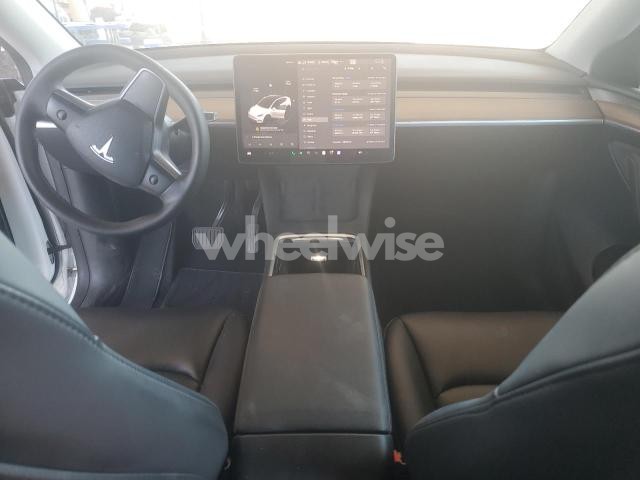 Photo 6 of 2023 TESLA MODEL Y (VIN 7SAYGDEE7PF599701)
