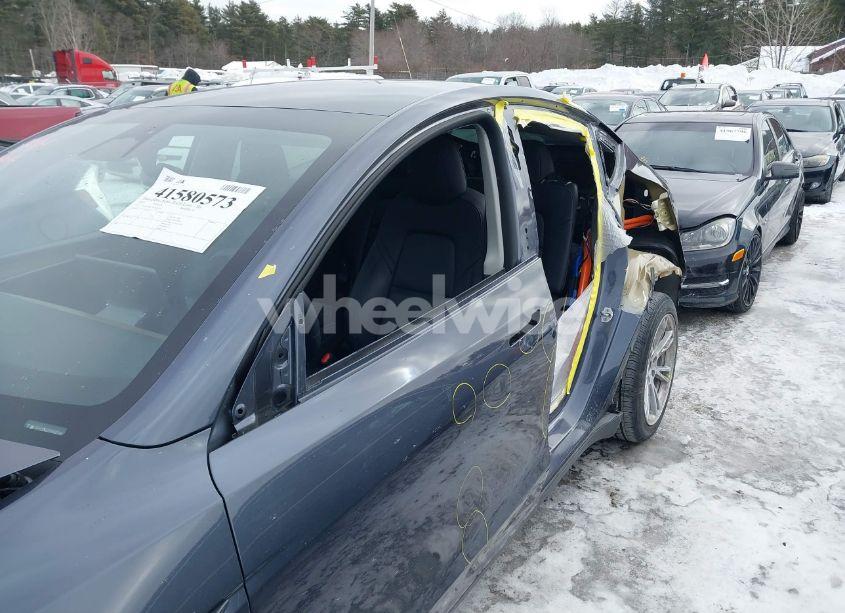 Photo 6 of 2023 Tesla Model Y (VIN 7SAYGDEE7PF602709)